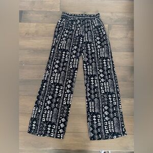 Black and White Patterned Women's Pants/ For Cythnea/ woman’s size S/ brand new